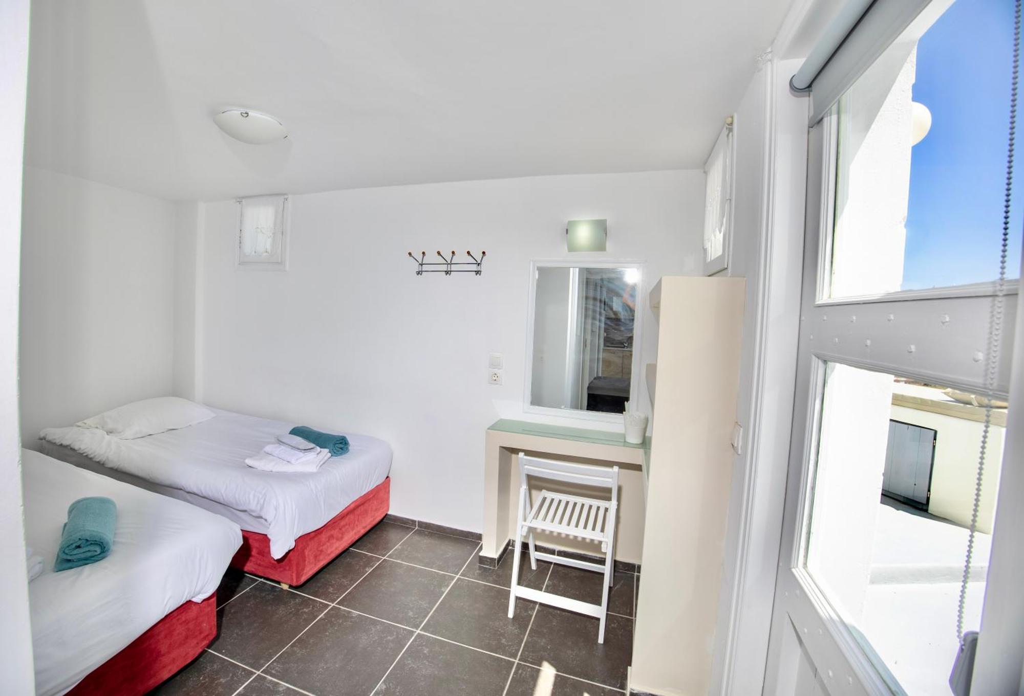 Dawn Suites Santorini Vourvoulos Номер фото