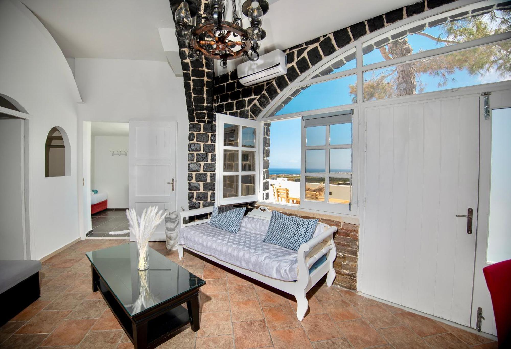 Dawn Suites Santorini Vourvoulos Номер фото